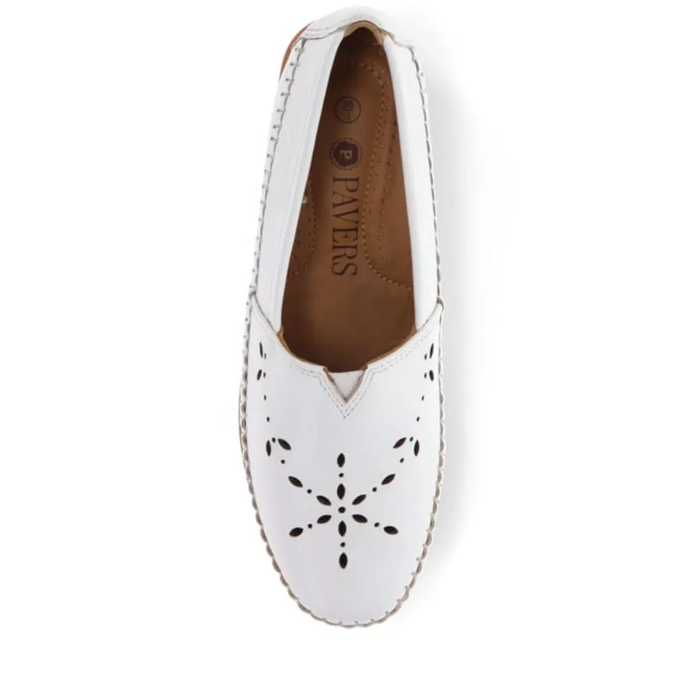 Slip-On Leather Moccasins - NAP39015 / 326 159